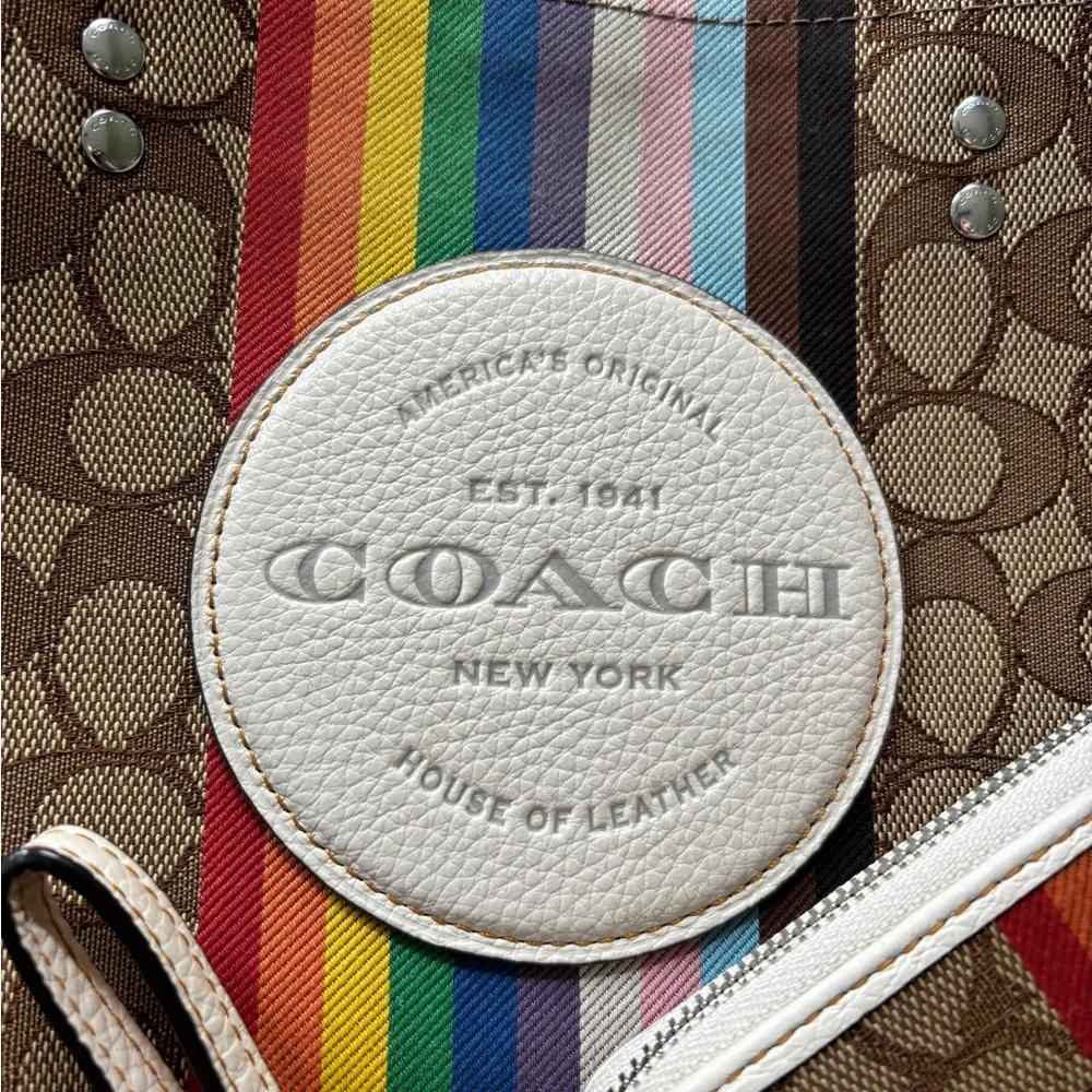 Coach Dempsey Carryall in Signature Jacquard with Rainbow Strip & Patch Pride - Picture 3 of 14